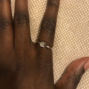 Silver wraparound arrow ring